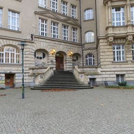 Fensterbänke & Treppen