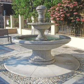 Brunnen