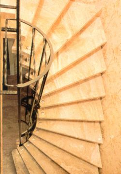Fensterbänke & Treppen
