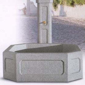 Brunnen