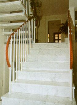 Fensterbänke & Treppen