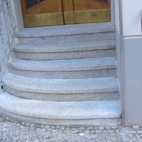 Fensterbänke & Treppen