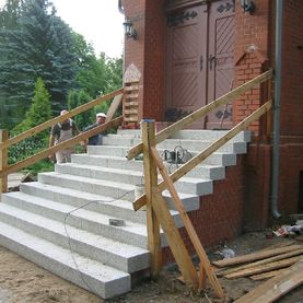 Fensterbänke & Treppen