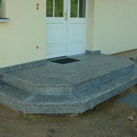 Fensterbänke & Treppen