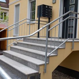 Fensterbänke & Treppen